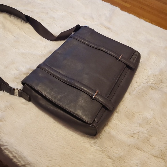 Reiss Bags Reiss Salvatrucha Leather Messenger Bag Poshmark